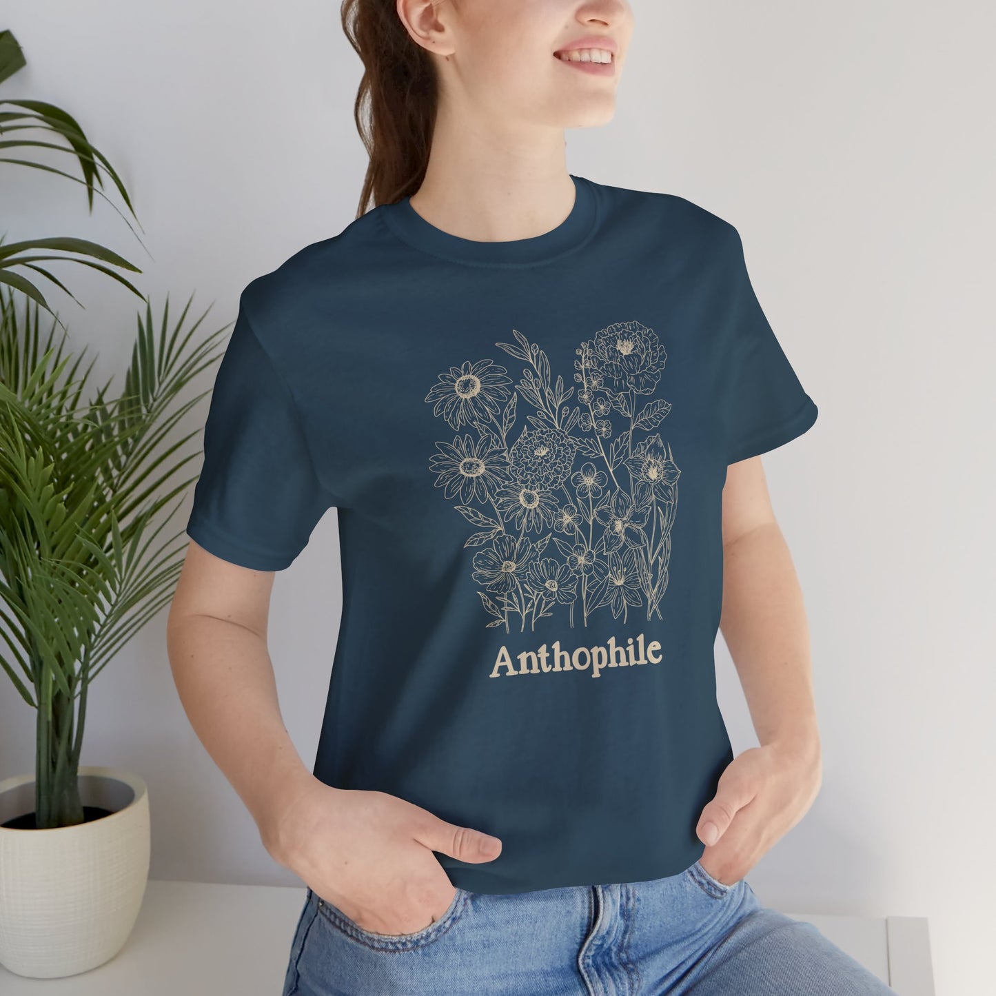 Vintage Flower Lover Tee, Anthophile T-Shirt, Flower Gardener Shirt
